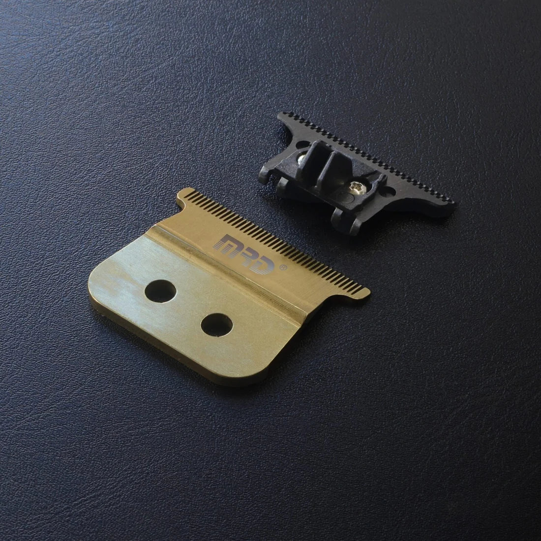 Trimmer Liner Blade-GOLD – Precision Sharpness for Clean, Professional Outlines